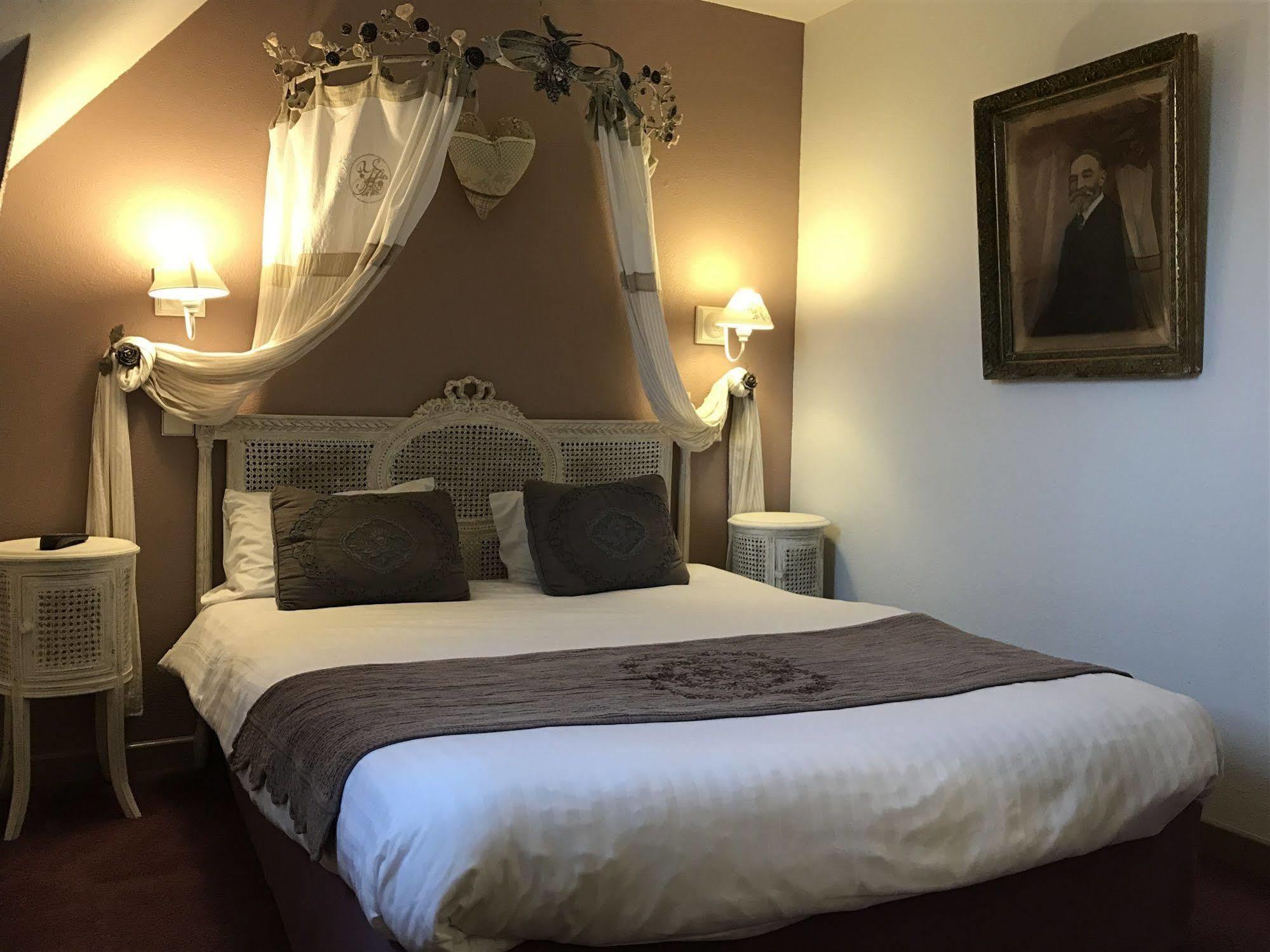 Hotel Arvor - O'Lodges By Arvor Dinan Ngoại thất bức ảnh